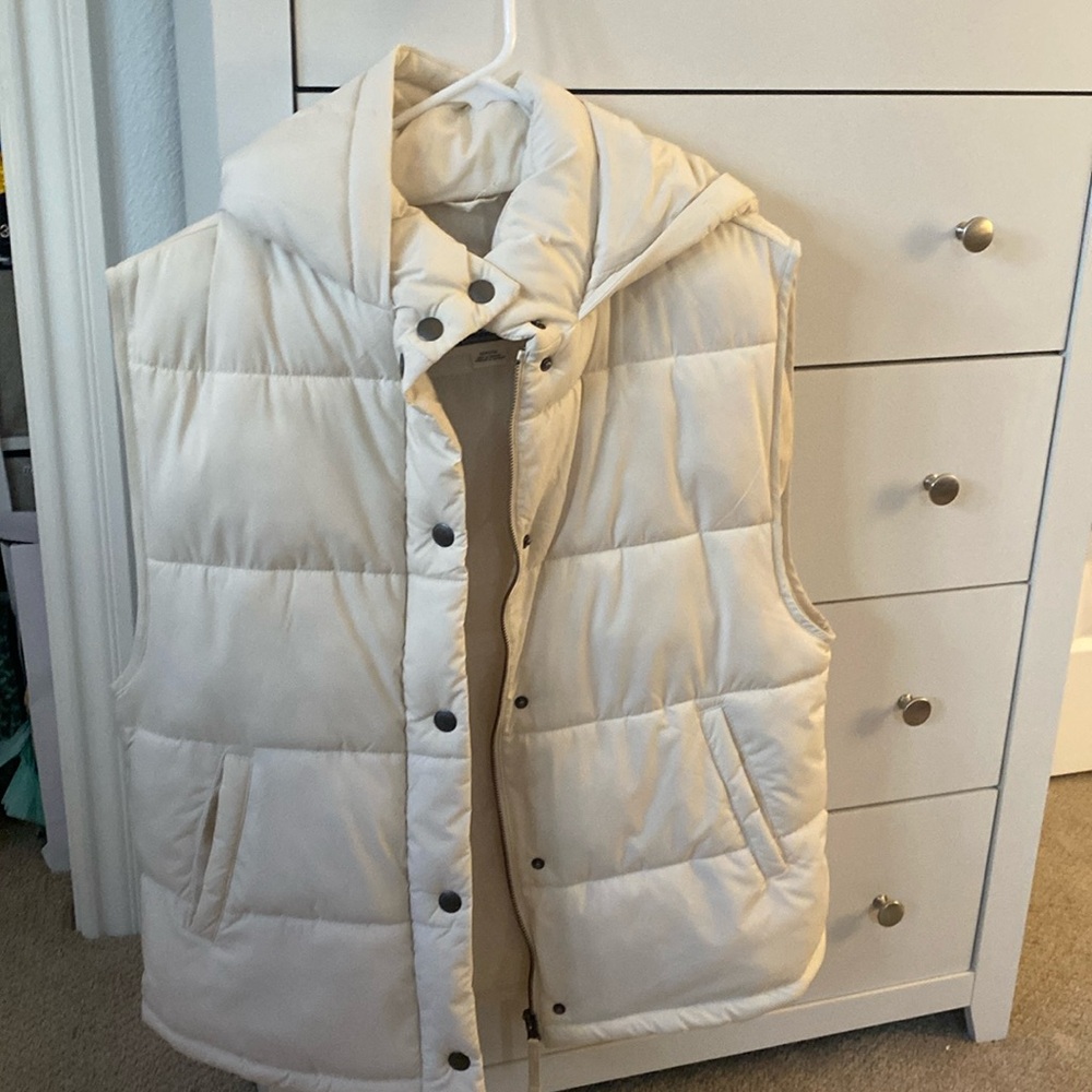 American eagle vest